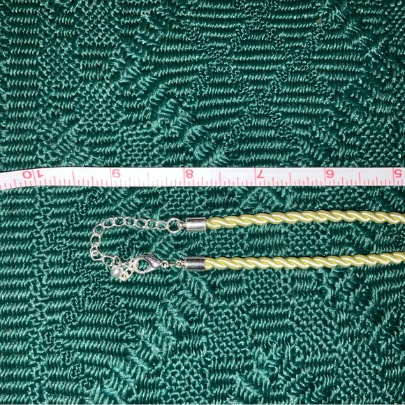 Necklace with Earrings, Enamel Flower and Ladybug - Picture 6 of 9